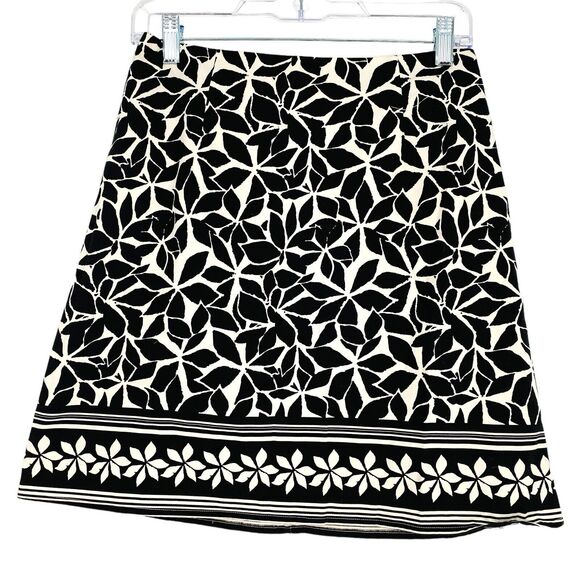 The Limited Dresses & Skirts - The‎ Limited A-Line Skirt Women Small 0 Floral Black White